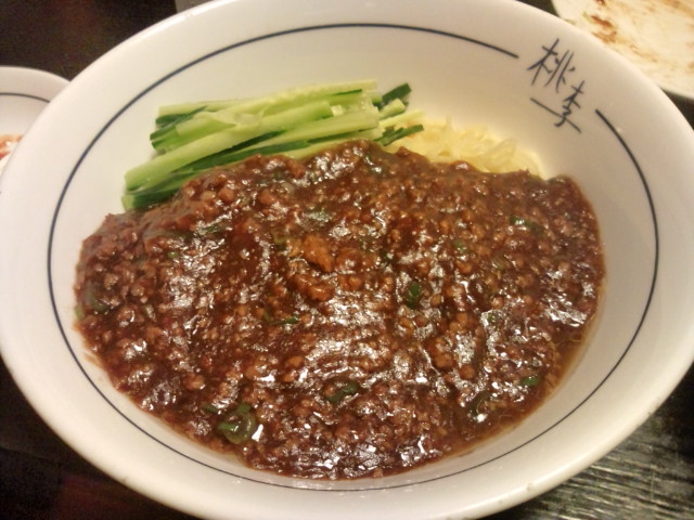 ジャージャー麺